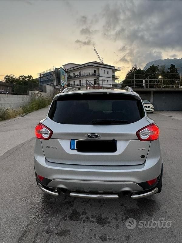 Usata Ford Kuga 136 CV (100 kW) 2010 Grigio SUV