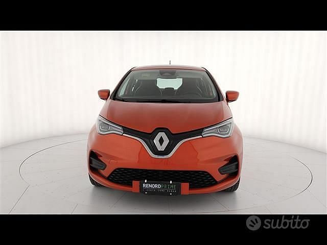 Usata Renault Zoe Zen 100 kW (136 CV) 2020 Rosso Utilitaria