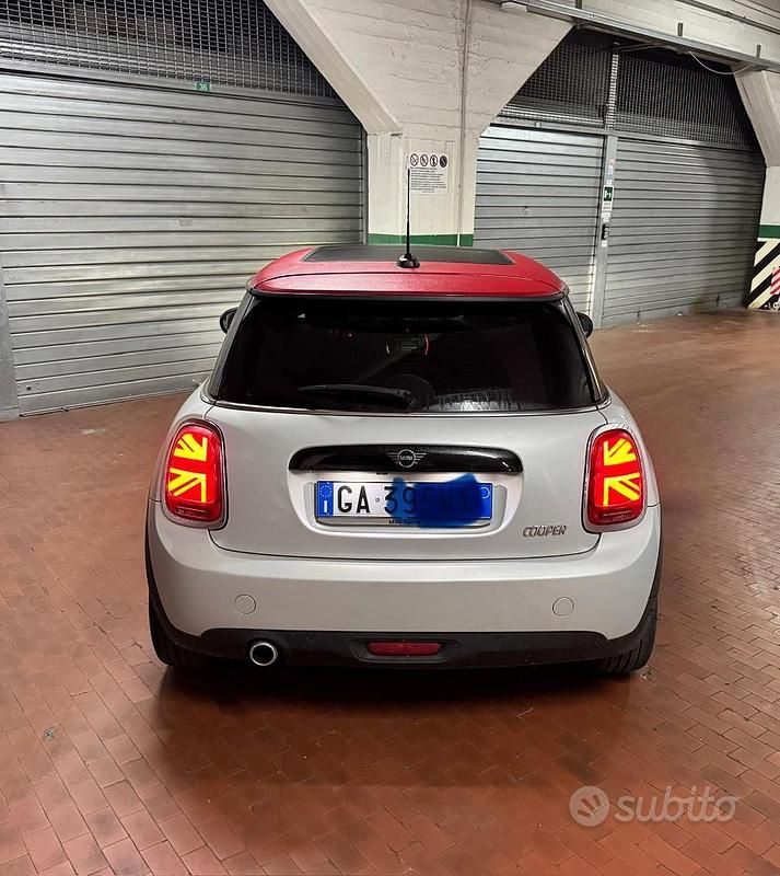 Usata Mini Cooper 136 CV (100 kW) 2020 Grigio Utilitaria