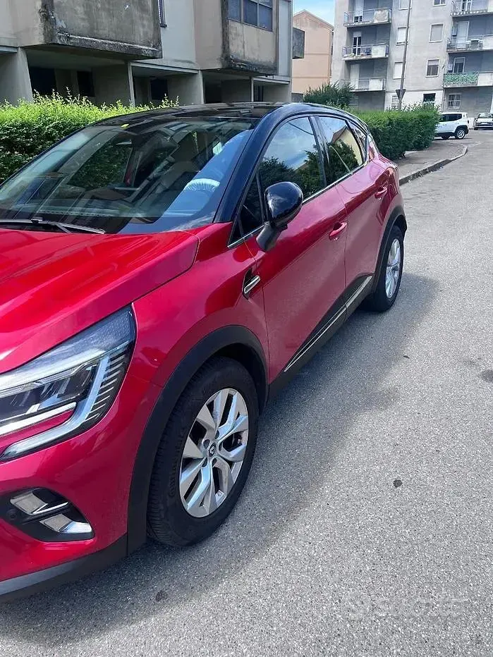 Usata Renault Captur Intens 116 CV (85 kW) 2020 Rosso SUV