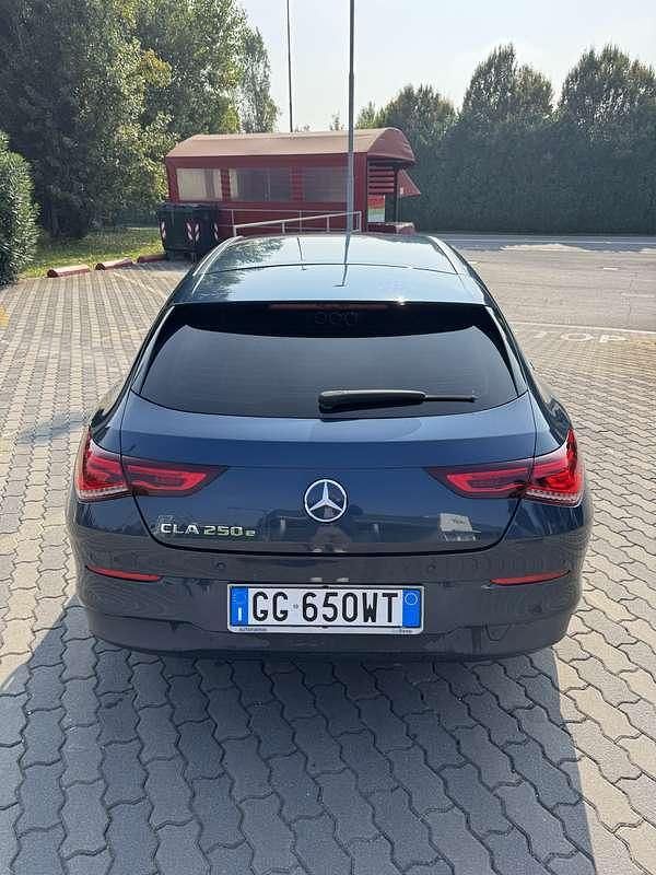 Usata Mercedes CLA250e Shooting Brake Business 160 CV (117 kW) 2021 Station wagon