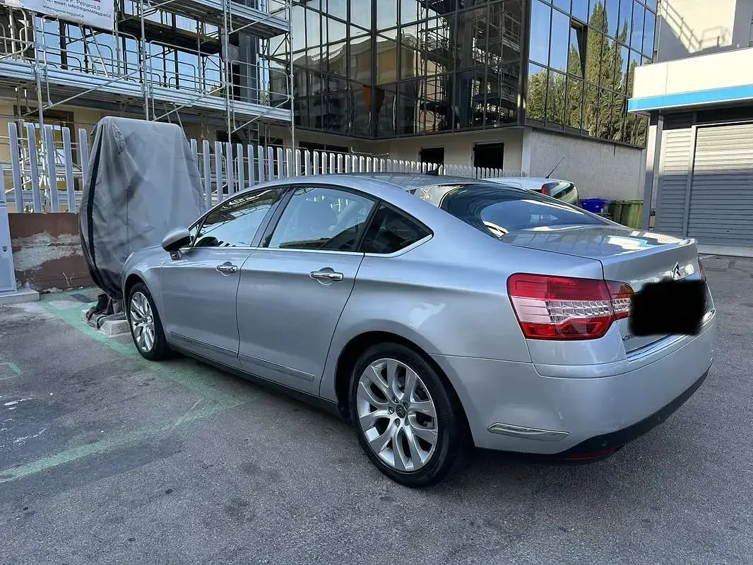 Usata Citroën C5 Exclusive 140 CV (102 kW) 2009 Grigio Berlina