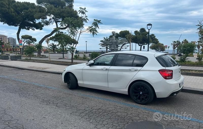 Usata BMW 120 184 CV (135 kW) 2014 Bianco Utilitaria