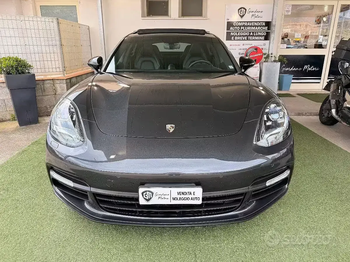 Usata Porsche Panamera 421 CV (309 kW) 2017 Nero Berlina