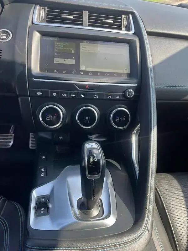 Usata Jaguar E-Pace R-Dynamic 150 CV (110 kW) 2018 Bluazzurro SUV