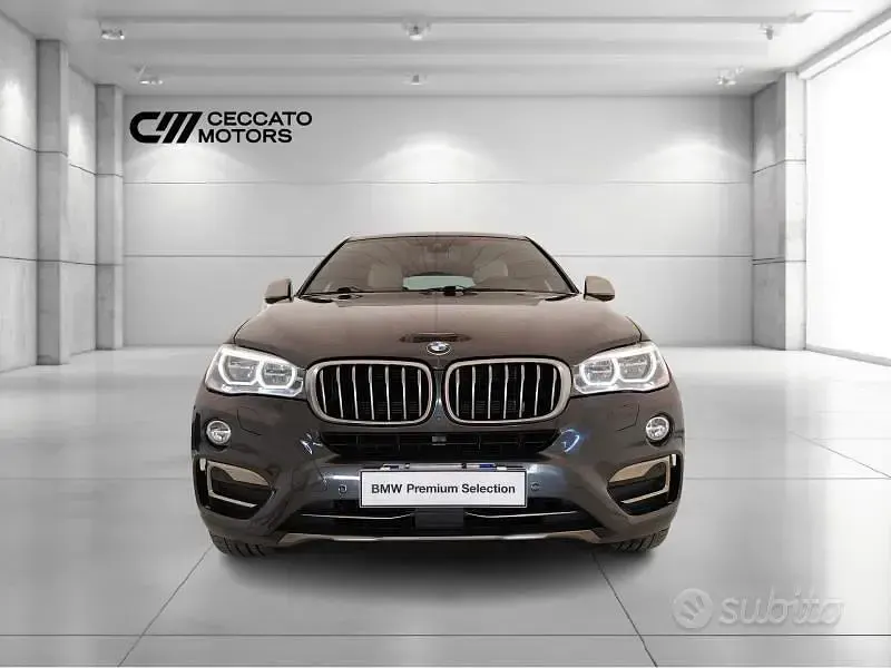 Usata BMW X6 Comfort Edition 249 CV (183 kW) 2017 Grigio SUV
