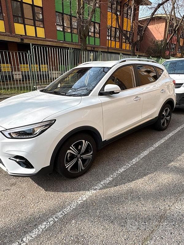 Usata MG ZS 111 CV (81 kW) 2023 Bianco SUV