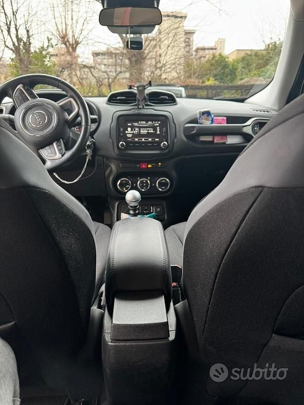 Usata Jeep Renegade Limited 120 CV (88 kW) 2017 Grigio SUV
