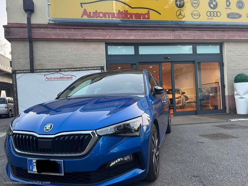 Usata Skoda Scala Sport 116 CV (85 kW) 2019 Blu/azzurro Utilitaria