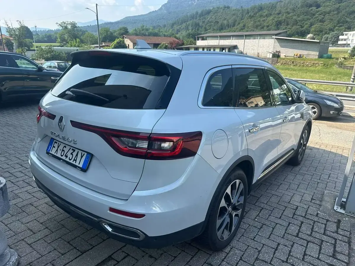 Usata Renault Koleos 177 CV (130 kW) 2019 Pearl white SUV
