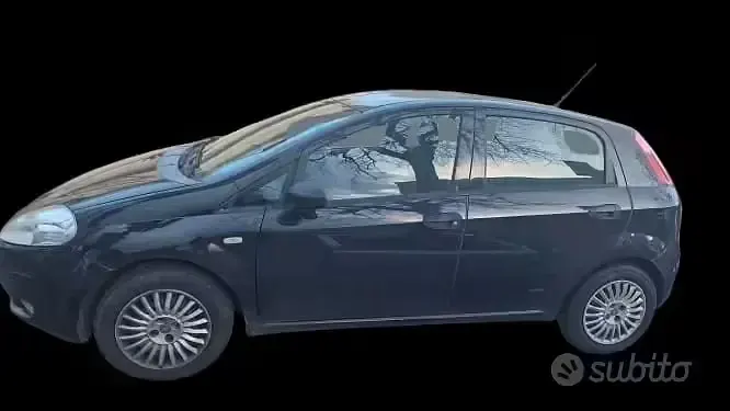 Usata Fiat Grande Punto 75 CV (55 kW) 2007 Nero Utilitaria