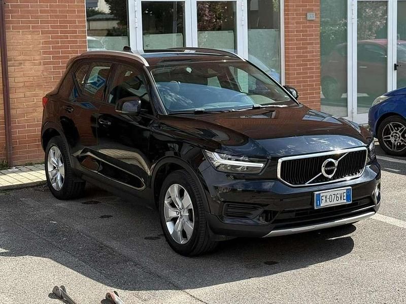 Usata Volvo XC40 150 CV (110 kW) 2019 Nero SUV
