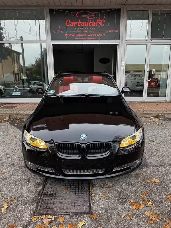 Usata BMW 335 Cabriolet 306 CV (225 kW) 2007 Nero Cabrio