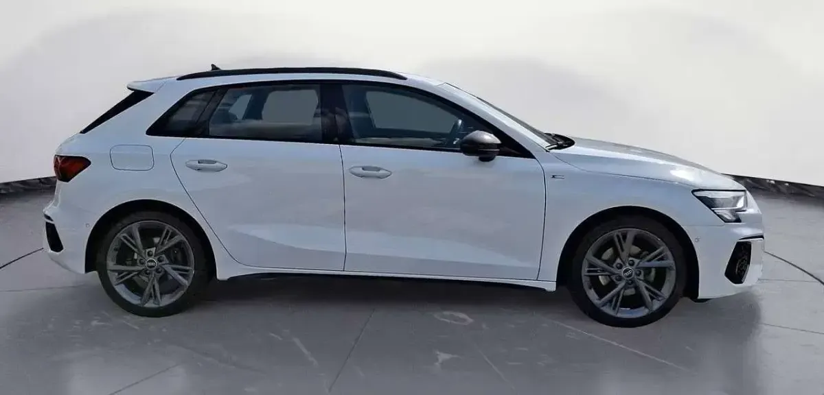 Usata Audi A3 150 CV (110 kW) 2024 Bianco Berlina