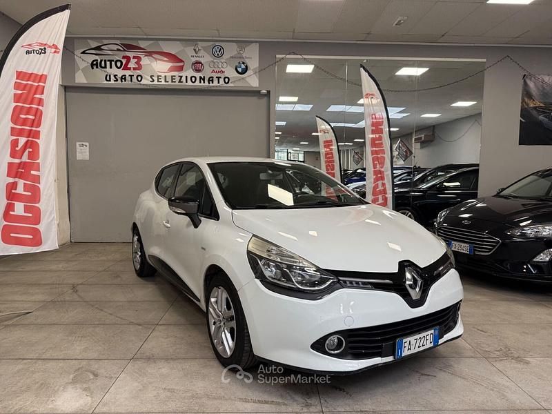 Usata Renault Clio IV 75 CV (55 kW) 2015 Bianco Berlina