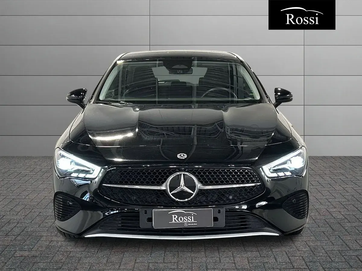 Usata Mercedes CLA180 Shooting Brake Advanced 116 CV (85 kW) 2025 Nero notte Station wagon