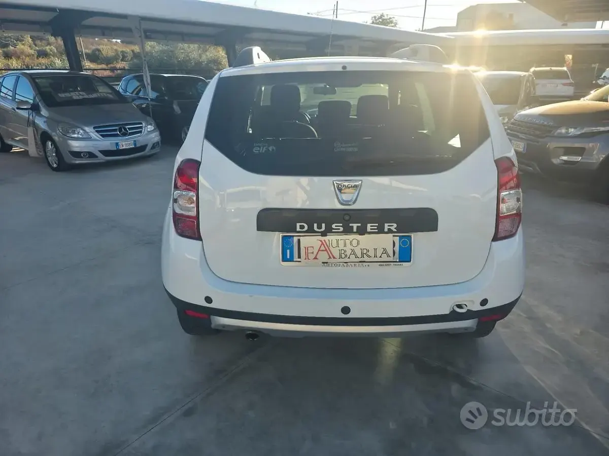 Usata Dacia Duster Ambiance 110 CV (80 kW) 2014 Bianco SUV