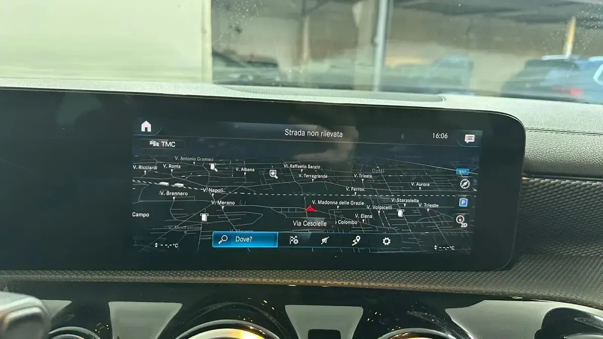 Usata Mercedes CLA180 Progressive 116 CV (85 kW) 2022 Mountain grey met. Berlina