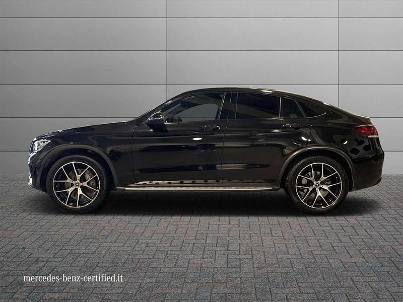 Usado Mercedes GLC300e Edition 211 CV (155 kW) 2022 Negro Coupe
