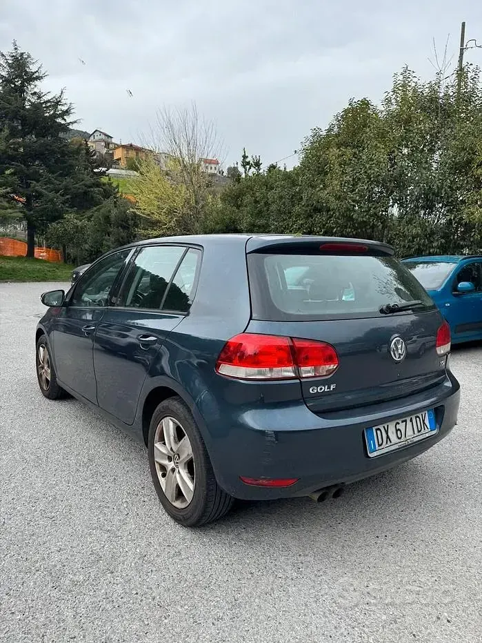 Usado VW Golf VI Highline 122 CV (89 kW) 2009 Azul Utilitario
