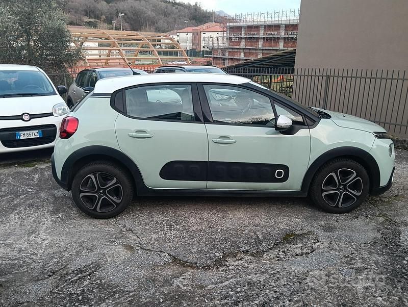 Usata Citroën C3 Shine 74 CV (54 kW) 2018 Verde Utilitaria