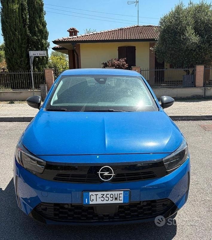 Usata Opel Corsa 75 CV (55 kW) 2024 Blu Berlina