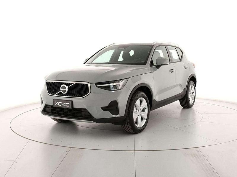 Nuova Volvo XC40 Core 164 CV (120 kW) 2025 Vapour grey SUV
