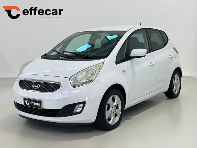 Bianco Usata 2010 Kia Venga EX Due volumi | 5200 € (Buon prezzo) - Immagine 1/4