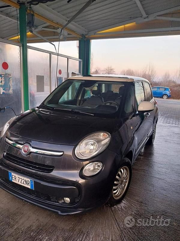 Usata Fiat 500L Lounge 105 CV (77 kW) 2013 Nero Monovolume