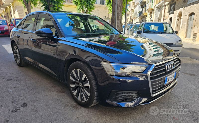 Blu/azzurro Usata 2020 Audi A6 Business Plus Tre volumi | 35.990 € (Buon prezzo) - Immagine 1/4