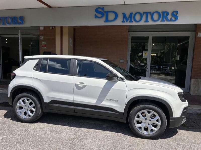 Usata Jeep Avenger Altitude 130 CV (95 kW) 2025 Bianco SUV