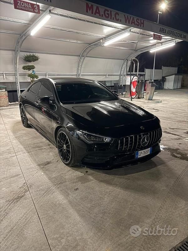 Usata Mercedes CLA200 Premium 150 CV (110 kW) 2023 Nero Berlina