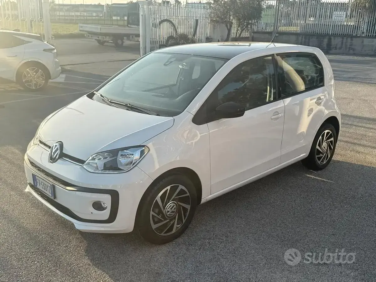 Usata VW up! Highline 68 CV (50 kW) 2019 Bianco Utilitaria