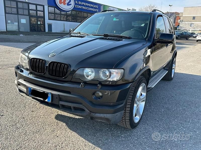 Nero Usata 2001 BMW X5 SUV | 7500 € - Immagine 1/4