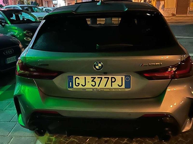 Usata BMW M135 306 CV (225 kW) 2022 Argento Utilitaria