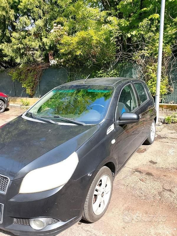 Usata Chevrolet Aveo 86 CV (63 kW) 2010 Nero Utilitaria