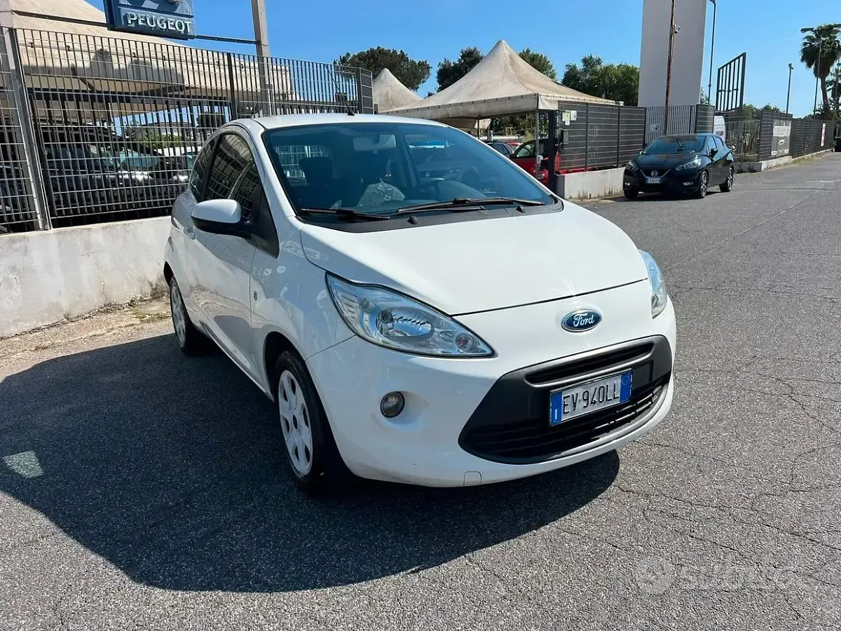 Usata Ford Ka 69 CV (50 kW) 2014 Bianco Berlina