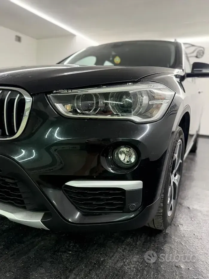 Usata BMW X1 Efficient Dynamics 190 CV (139 kW) 2017 Nero SUV