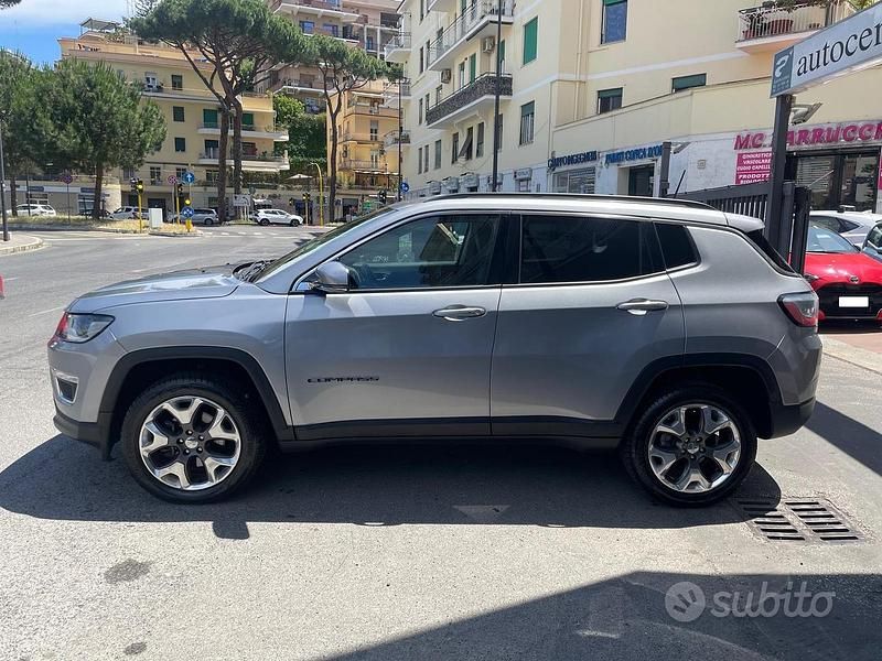 Usata Jeep Compass Opening Edition 140 CV (102 kW) 2018 Grigio SUV