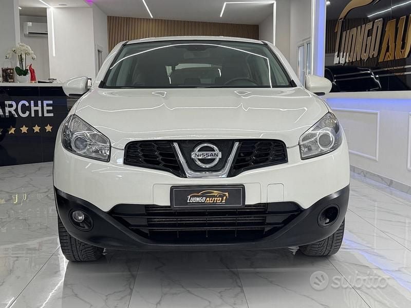 Usata Nissan Qashqai Tekna 110 CV (80 kW) 2014 Bianco SUV