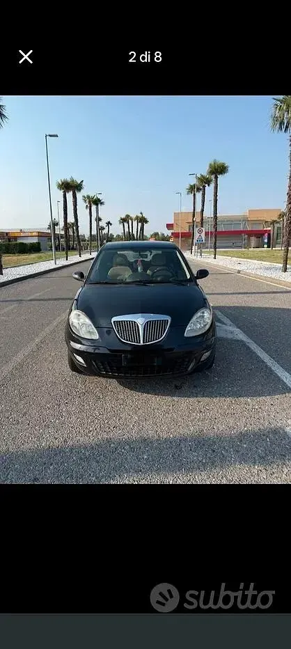 Usata Lancia Ypsilon 69 CV (50 kW) 2004 Nero Utilitaria