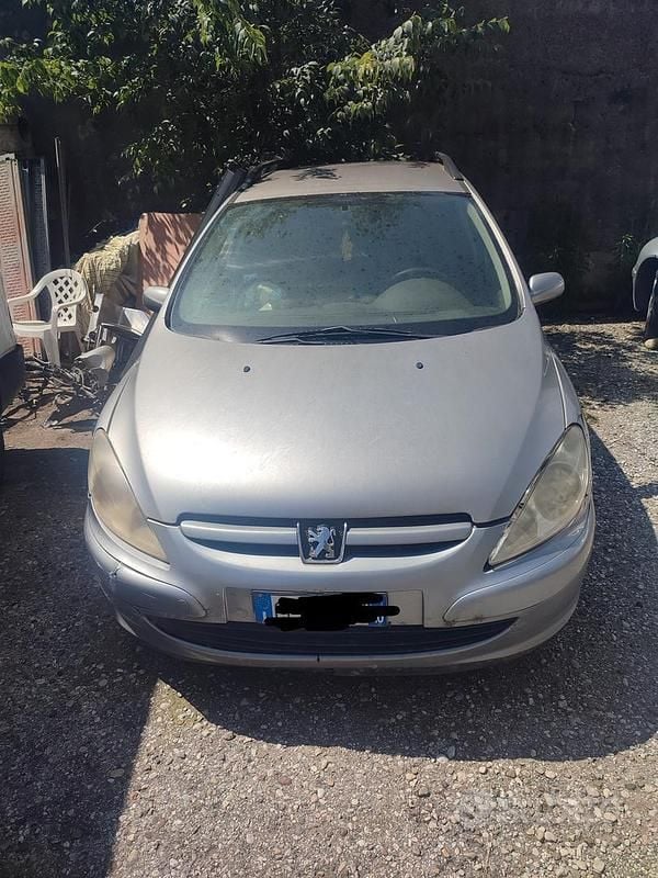 Usata Peugeot 307 90 CV (66 kW) 2005 Grigio Berlina