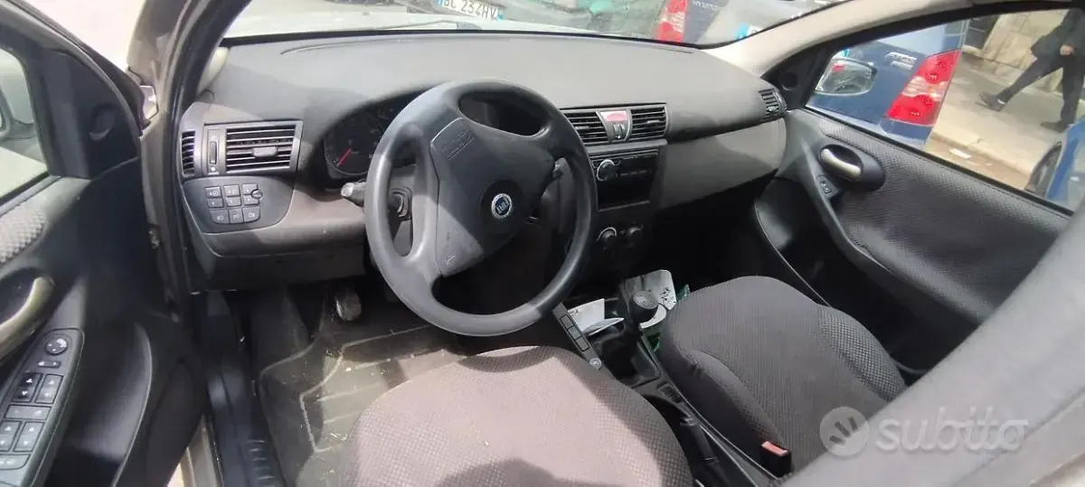 Usata Fiat Stilo 103 CV (75 kW) 2003 Monovolume