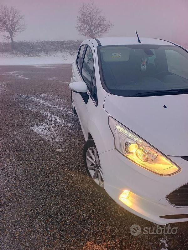 Usata Ford B-MAX Titanium X 75 CV (55 kW) 2017 Bianco Monovolume