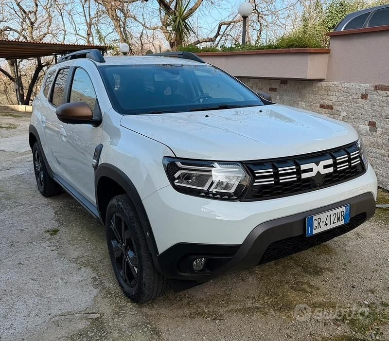 Usata Dacia Duster Extreme 100 CV (73 kW) 2024 Bianco SUV