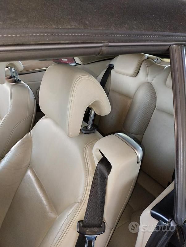 Usata Saab 9-3 Cabriolet Vector 150 CV (110 kW) 2006 Nero Cabrio