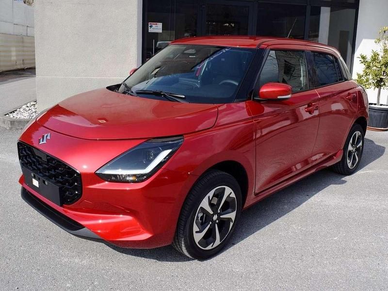 Nuevo Suzuki Swift 91 CV (66 kW) 2026 Rojo Utilitario