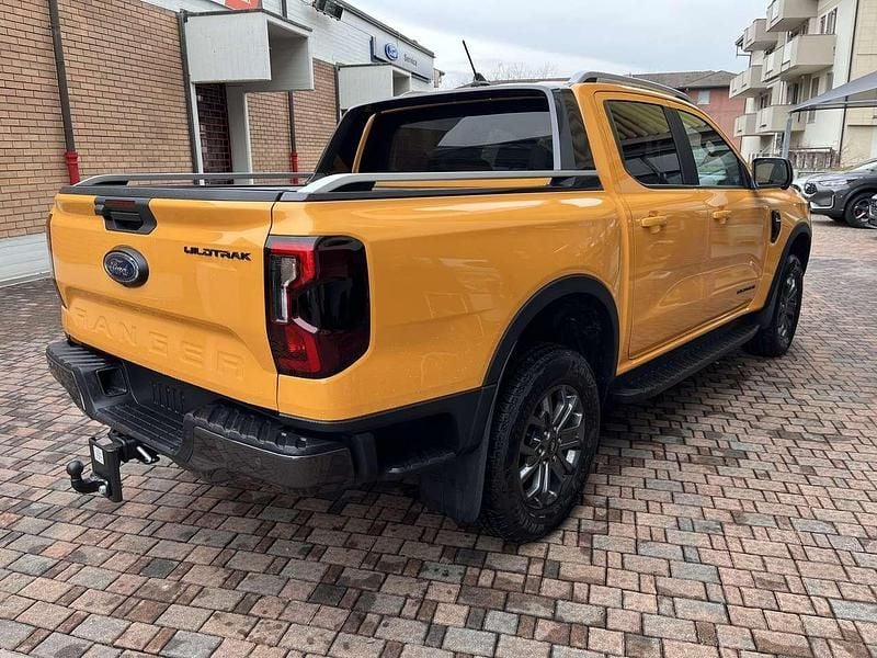 Nuova Ford Ranger Wildtrack 205 CV (150 kW) 2026 Cyber orange Pick-up