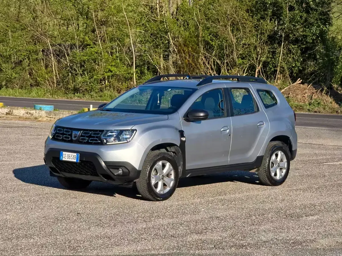 Usata Dacia Duster Anniversary 101 CV (74 kW) 2021 Grigio SUV