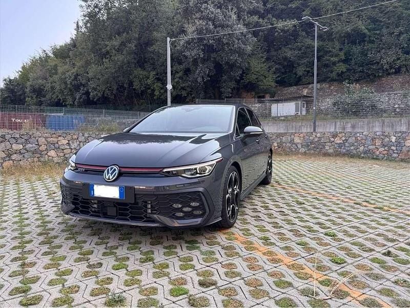 Usata VW Golf VIII GTI 265 CV (194 kW) 2024 Berlina